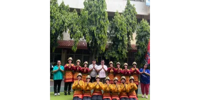 EKSKUL SMA YADIKA 4