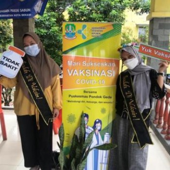 GURU DAN KARYAWAN SMA YADIKA JATIWARINGIN SUDAH DI VAKSIN 1 